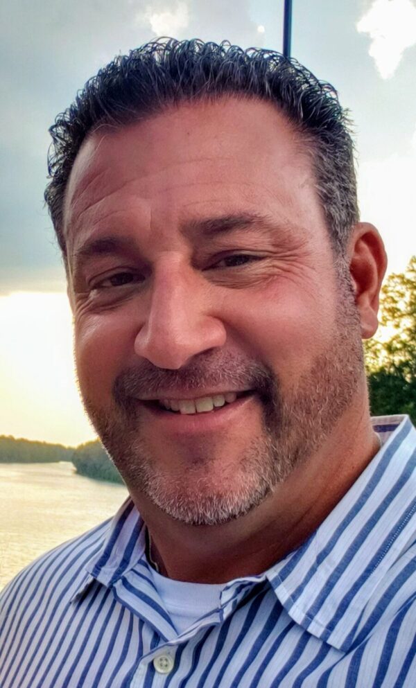 Employee Spotlight: Mike - Aldez Containers